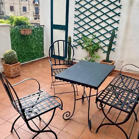 4 Passi Casa Apartment