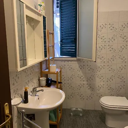 4 Passi Casa 公寓 *