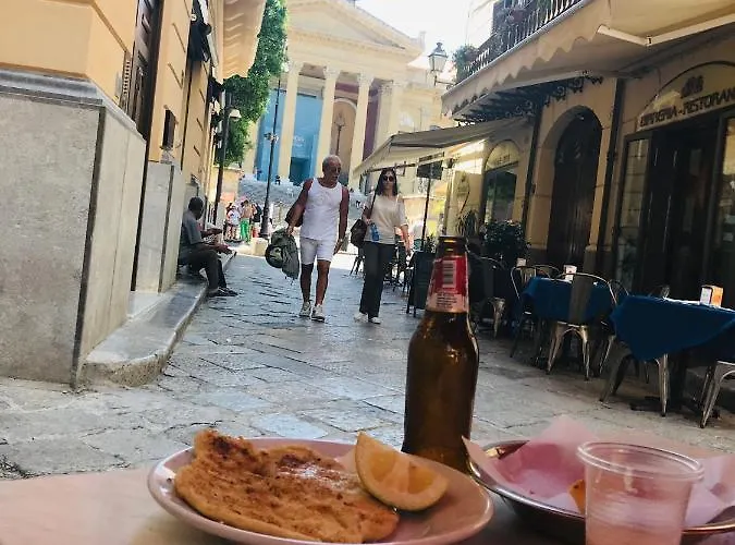 4 Passi Casa פלרמו